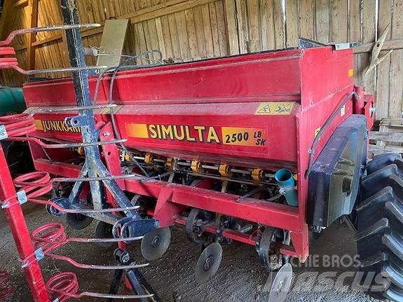 Simulta 2500 LB/SK Műtrágyaszórók