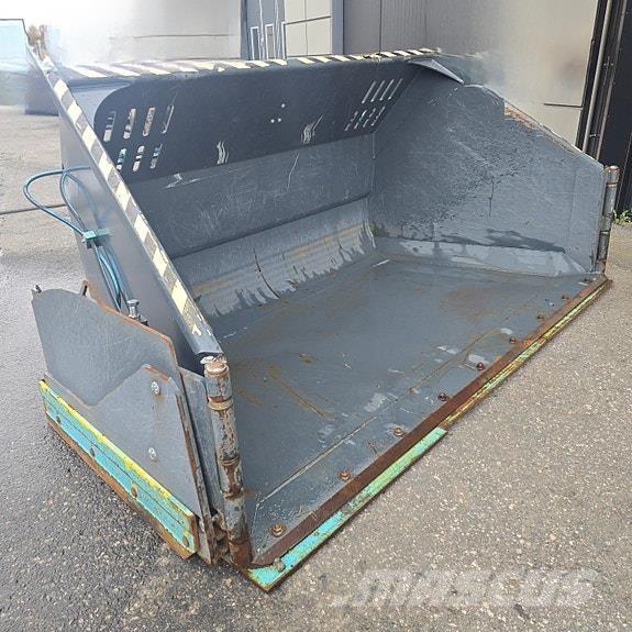 Stark SL 2800/5000 Gumikerekes homlokrakodók
