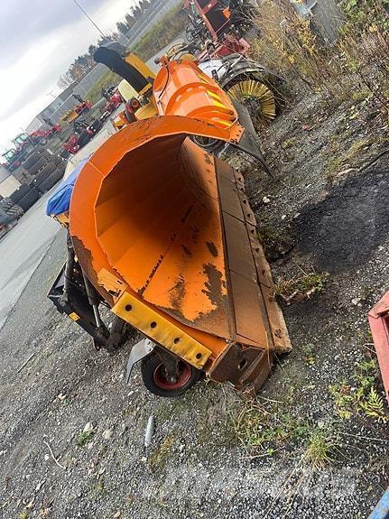 Tellefsdal K-70 Hóeltakarítók