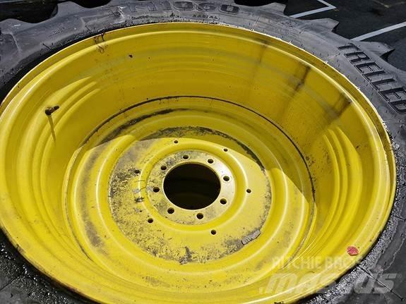 Trelleborg TM1060 Gumiabroncsok, kerekek és felnik