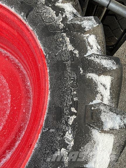 Trelleborg TM800 Gumiabroncsok, kerekek és felnik