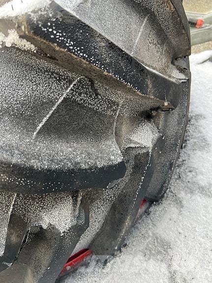 Trelleborg TM800 Gumiabroncsok, kerekek és felnik