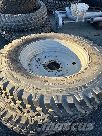  TRI Nokian Gumiabroncsok, kerekek és felnik