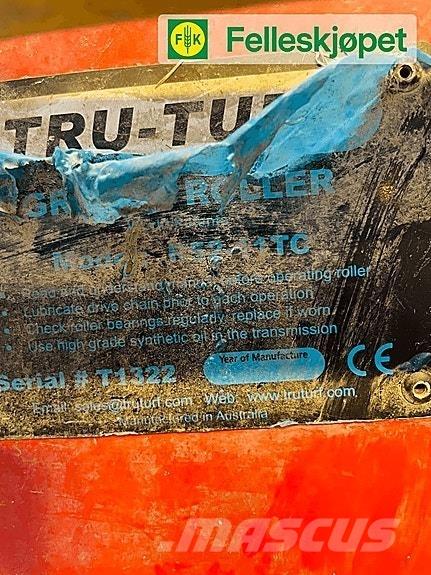  Tru Turf R52-11 Egyéb kommunális gépek