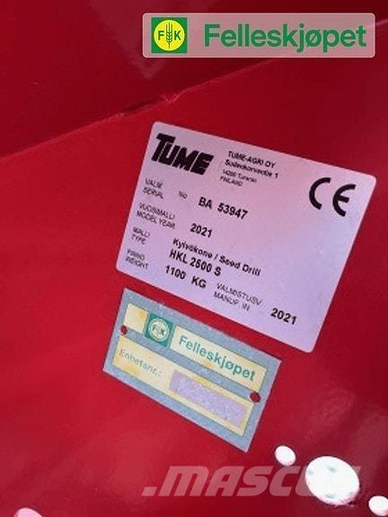 Tume HKL 2500S Trágyaszóró