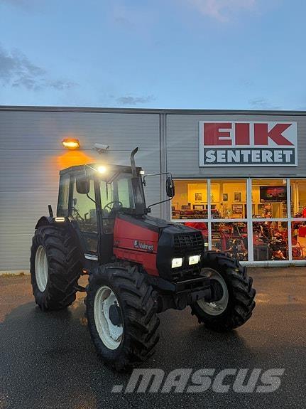 Valmet 665S Traktorok