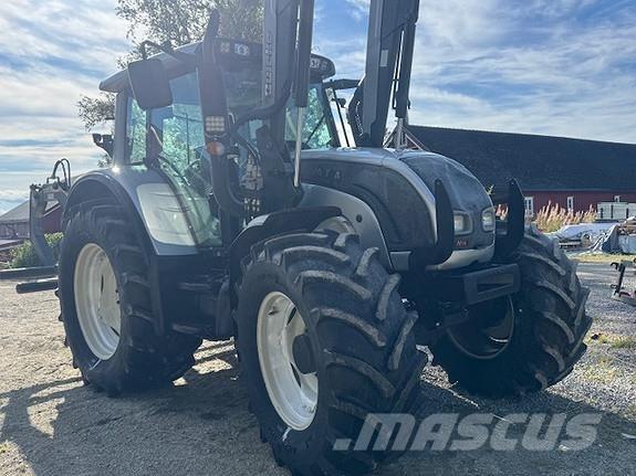 Valtra 142 Direct Traktorok