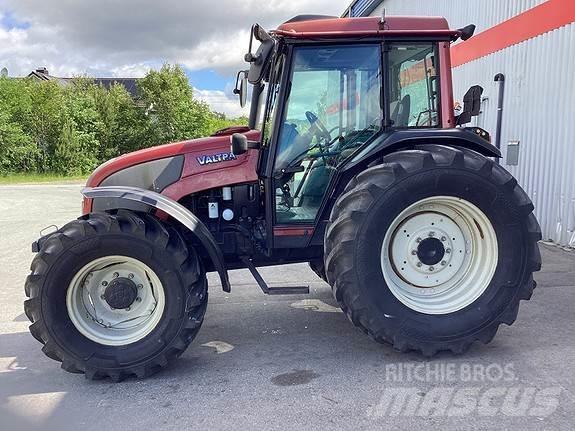 Valtra A 95-4 Traktorok
