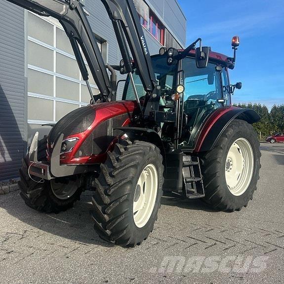 Valtra A115 Traktorok