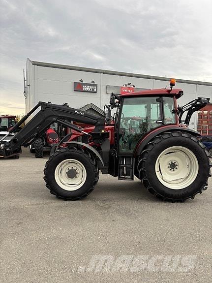 Valtra A134 Traktorok