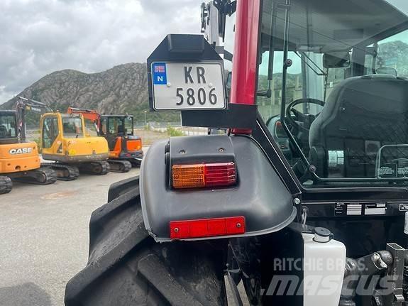 Valtra A93 Traktorok