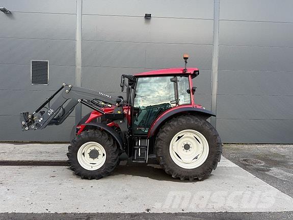 Valtra A95 Traktorok