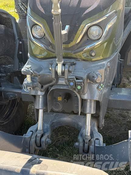 Valtra G 135 V Traktorok