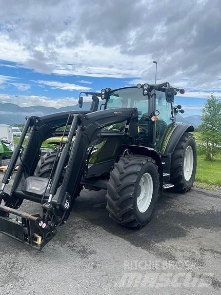 Valtra G115A Traktorok