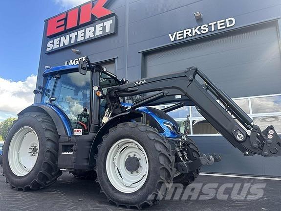 Valtra G135 Activ Traktorok