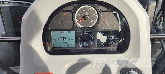 Valtra G135 Versu Traktorok