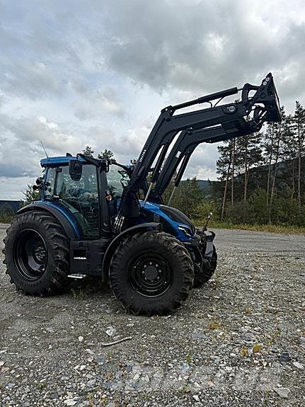 Valtra G135V Traktorok