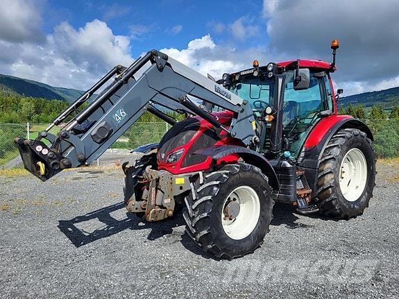 Valtra N 104 H5 Traktorok