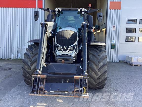 Valtra N 114E Traktorok