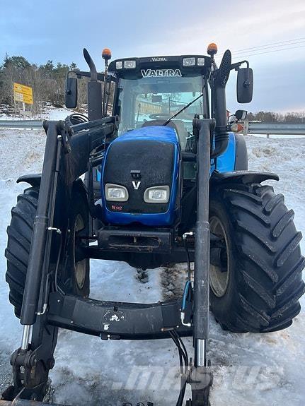 Valtra N-142 D Traktorok