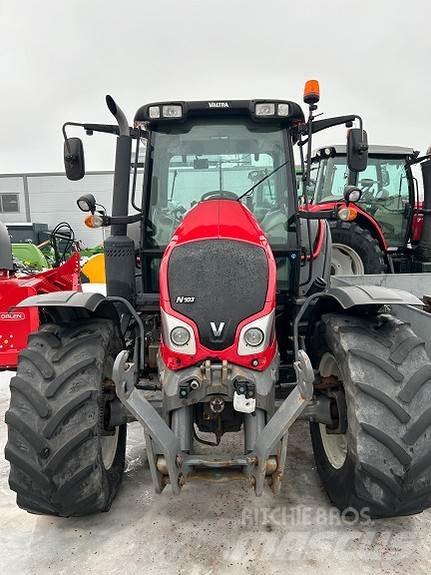 Valtra N103 Traktorok