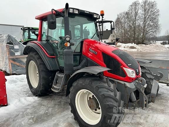 Valtra N103 Traktorok