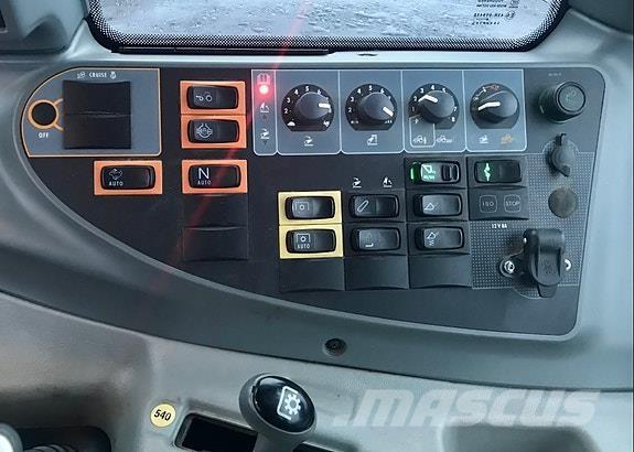 Valtra N103 HiTec Traktorok