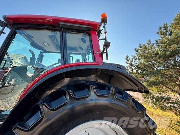 Valtra N123H Traktorok
