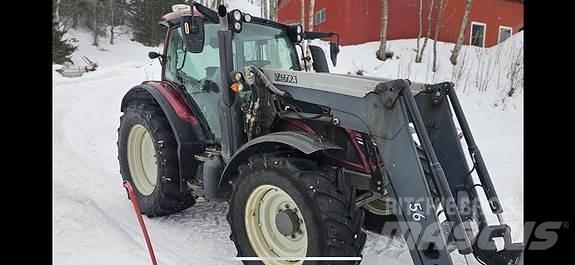 Valtra N134D Traktorok