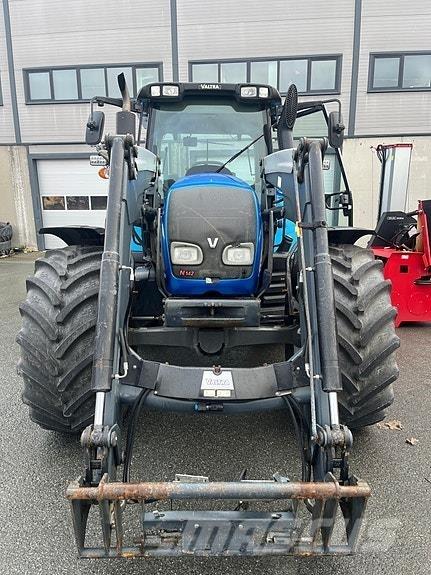 Valtra N142 Direct Traktorok