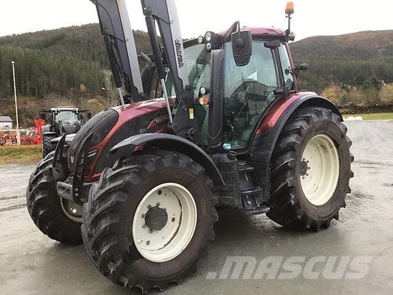 Valtra N154ED Traktorok