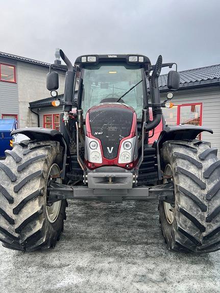 Valtra N163 Traktorok
