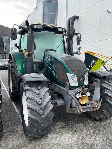 Valtra N163 Traktorok