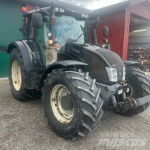 Valtra N163 Direct Traktorok