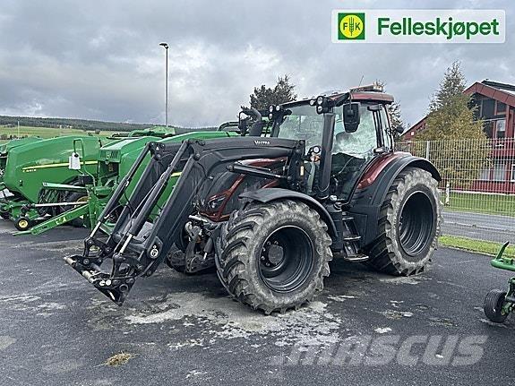 Valtra N174 Traktorok