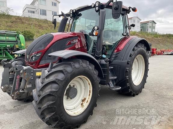 Valtra N174A Traktorok