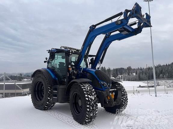 Valtra N174D Traktorok