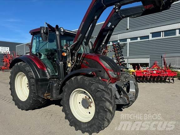 Valtra N174V Traktorok