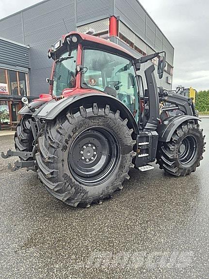 Valtra N175 Traktorok