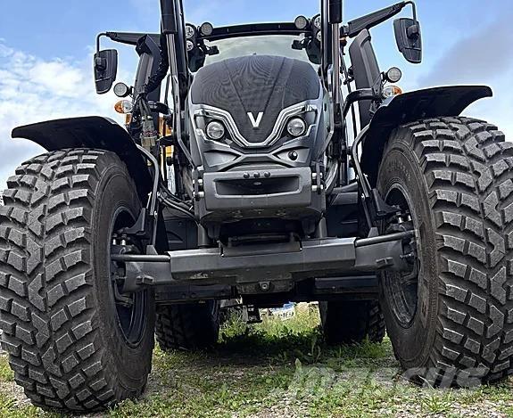 Valtra N175 Direct Traktorok