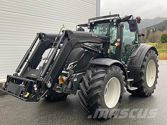 Valtra N175D Traktorok