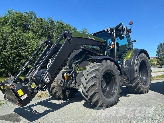Valtra N175D Traktorok