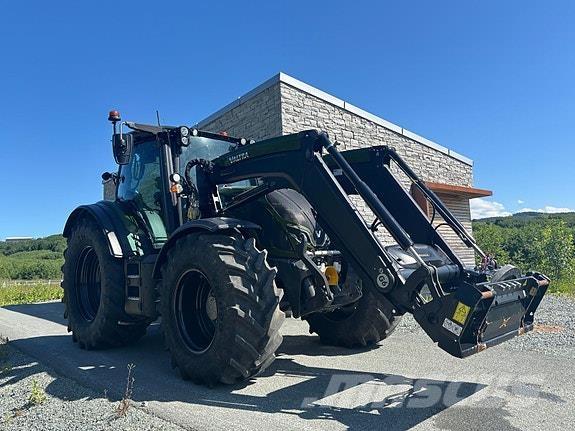 Valtra N175D Traktorok