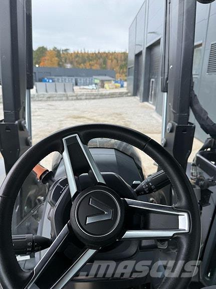 Valtra N175D Traktorok