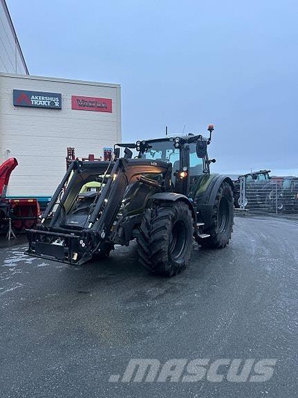 Valtra N175D Traktorok