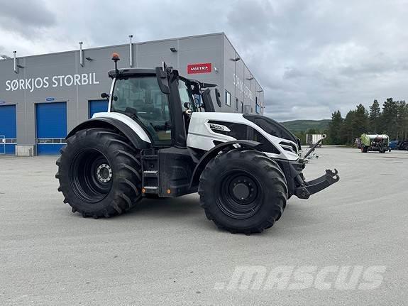 Valtra Q305 Traktorok