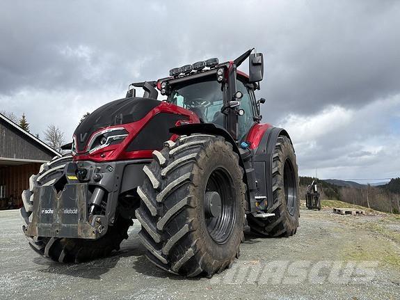 Valtra Q305 Traktorok