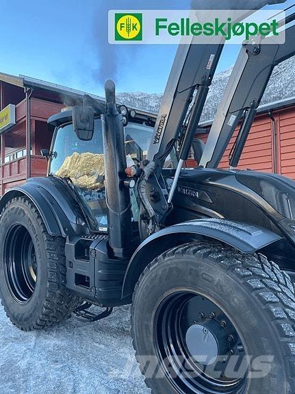 Valtra T 214 Traktorok