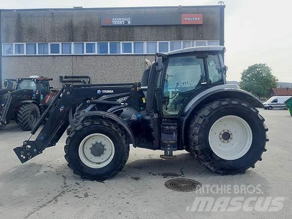 Valtra T174EA Traktorok