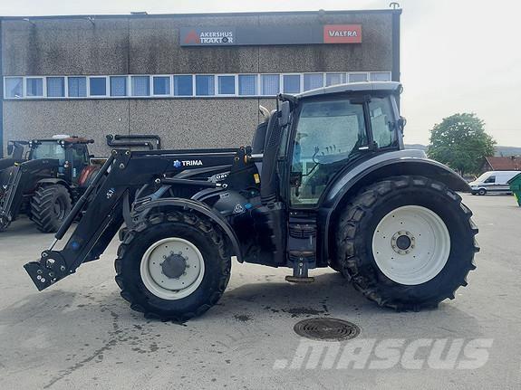 Valtra T174EA Traktorok